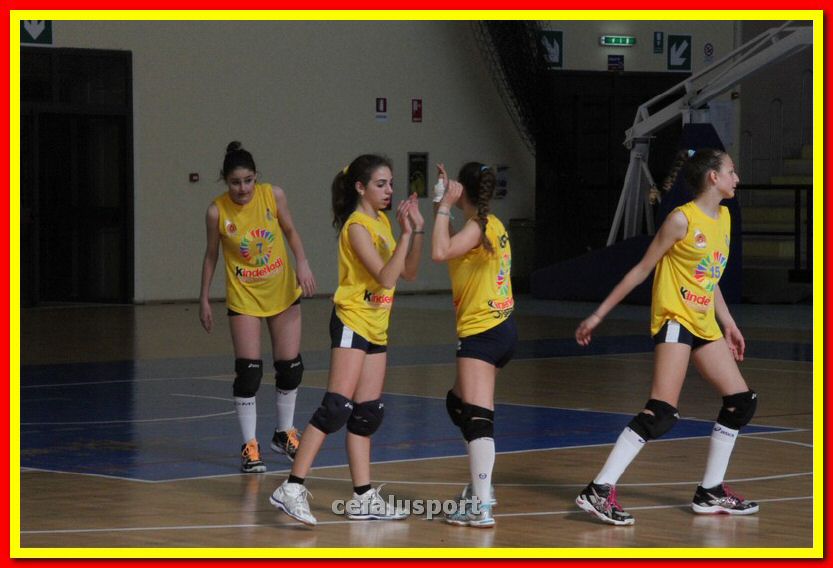 140430 volley 010_tn.jpg